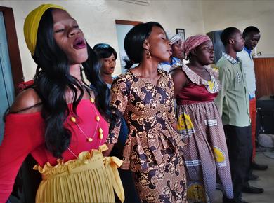 choir Mennonite church MWC Deacons delegation, Ouagadougou, Burkina Faso. Photo: J. Nelson Kraybill
