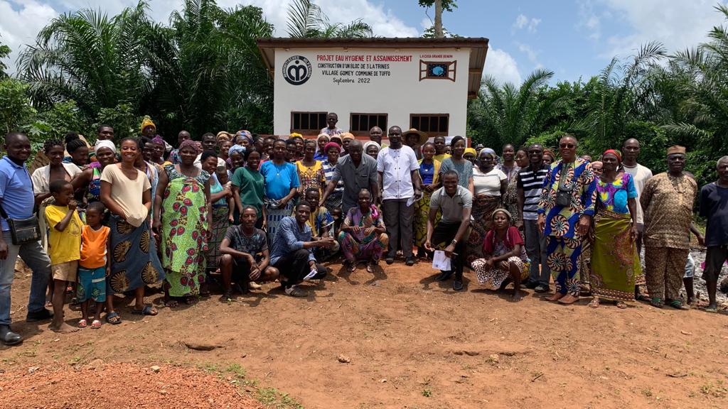 Suivre Jésus dans une très grande maison